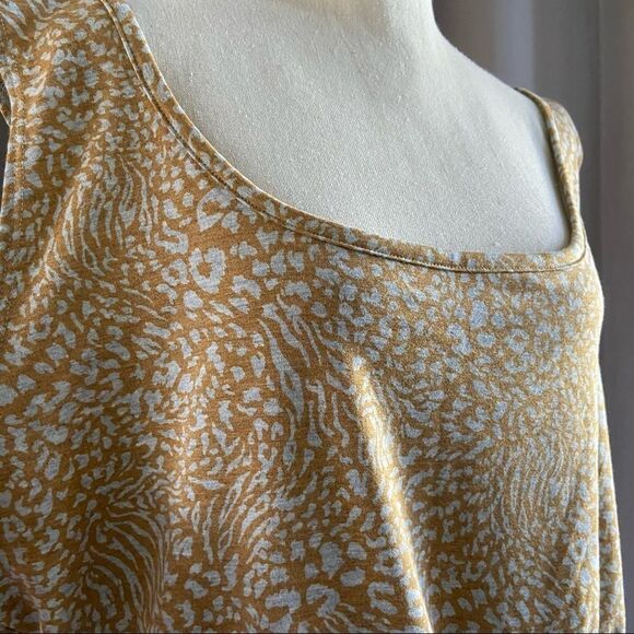 Zelie For She Crop Cinch Tank Top 2X - Picture 4 of 9